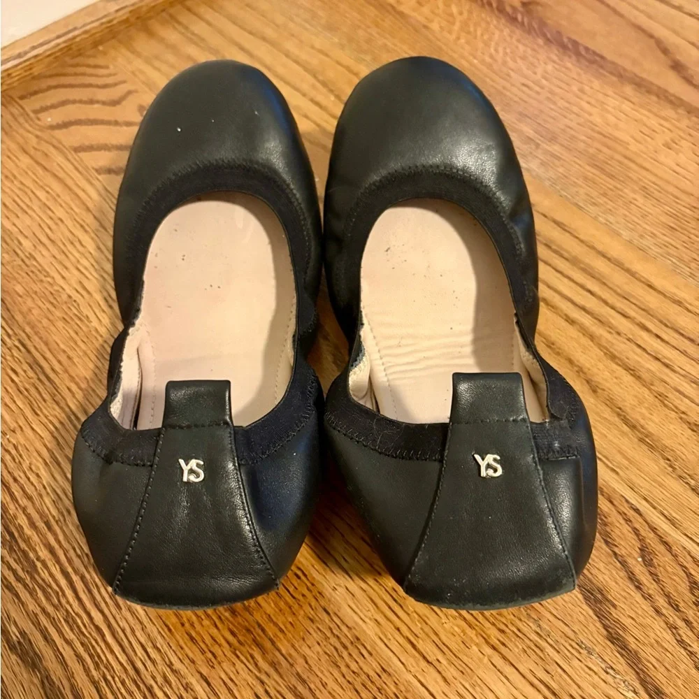 Samara Foldable Ballet Flat in Black Leather - Picture 4 of 6